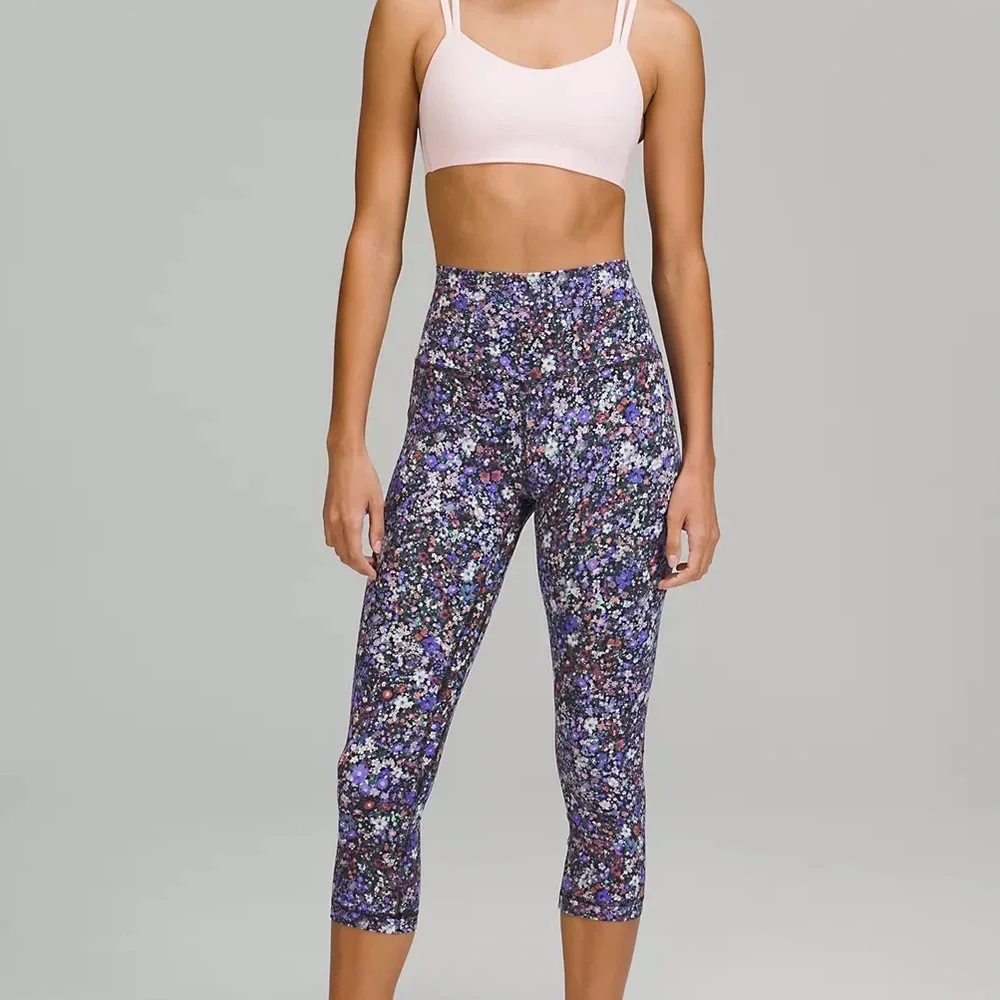 lululemon Align™ High-Rise Crop 21" FLBM FLOWER BURST MULTI - Picture 5 of 7